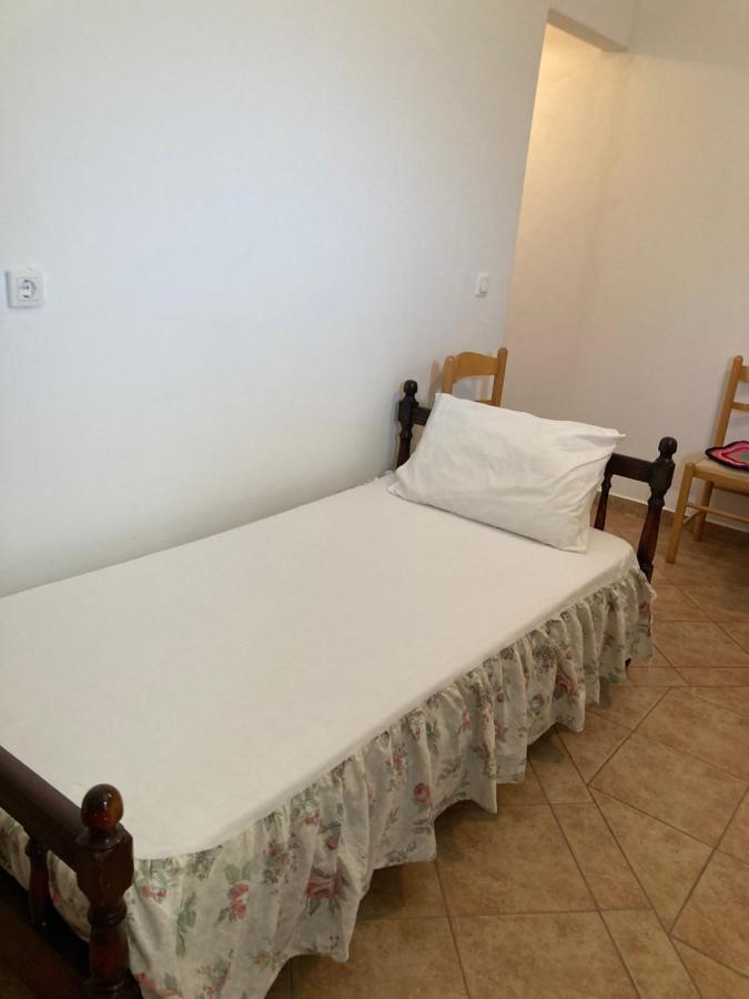 Agkyra Rooms Aladhinon Exterior foto