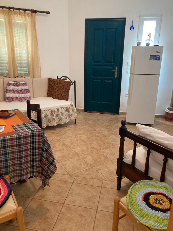 Agkyra Rooms Aladhinon Exterior foto